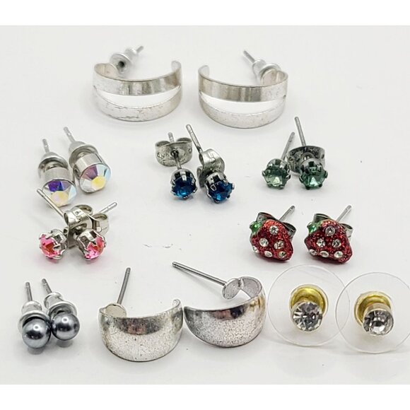Lot of Assorted Stud & Hoop Earrings Set Some Tarnish and Wear - Picture 1 of 6